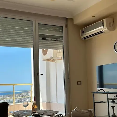 85m2 Stunning Sunset Couple