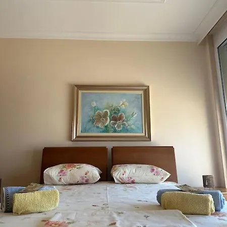 85m2 Stunning Sunset Couple Gjashtë